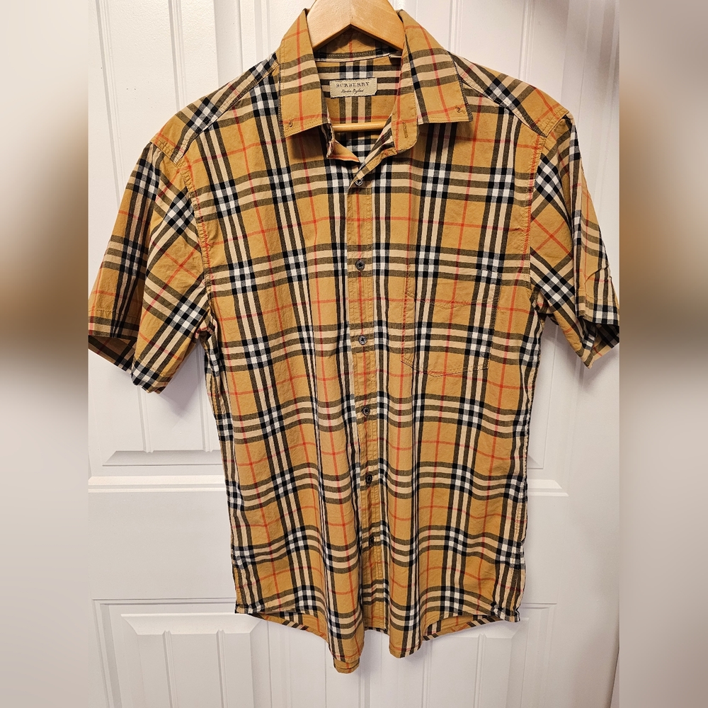 Burberry Men’s Short Sleeve Button-Down Shirt in Beige Plaid